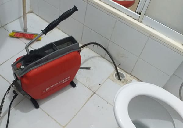 klozet tıkanıklığı açma